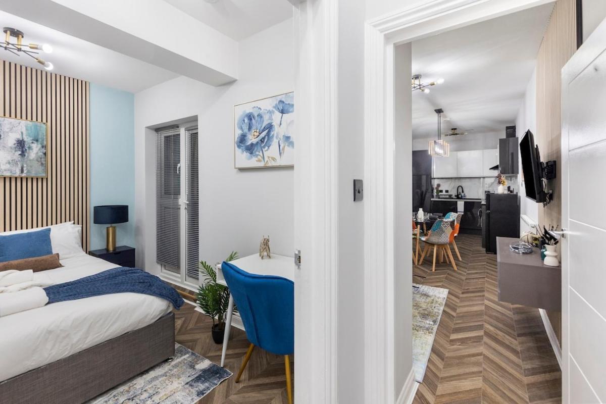 Apartment Modern 2 Bed In Bow With Garden