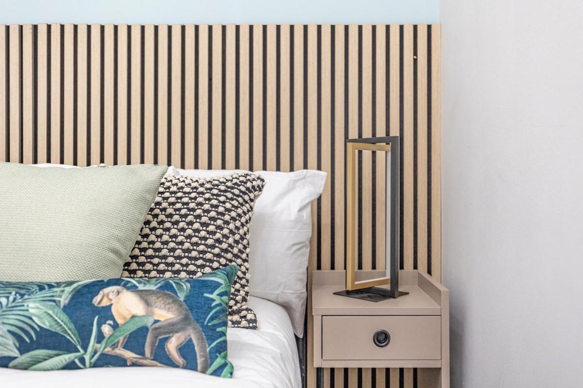 Modern 2 Bed In Bow With Garden Apartment London